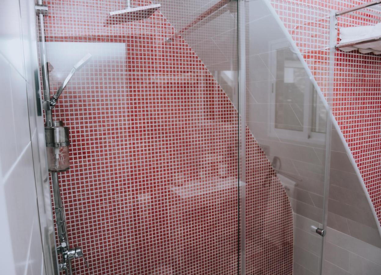 Eres Emerita "Apartamentos & Suites" メリダ エクステリア 写真