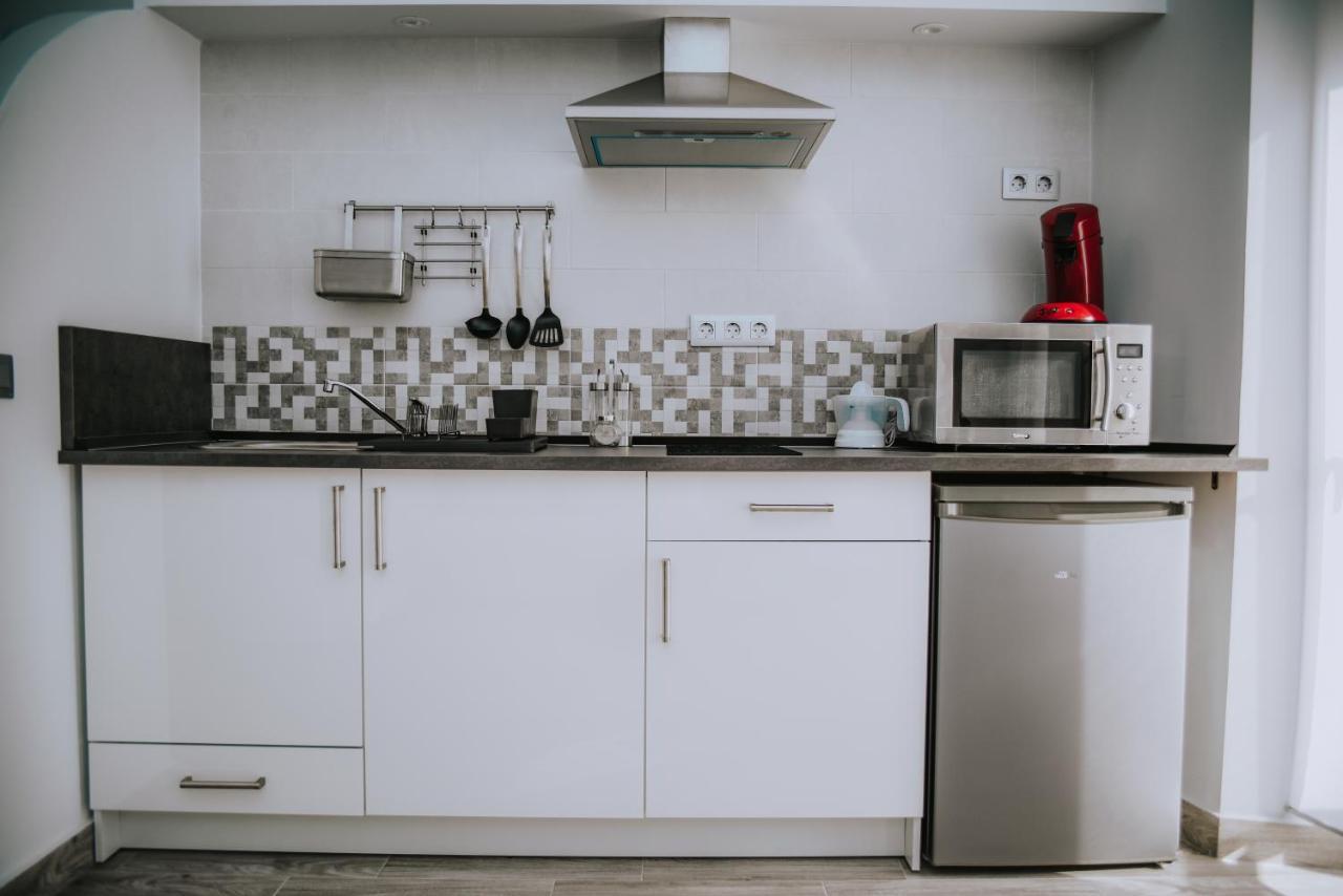 Eres Emerita "Apartamentos & Suites" メリダ エクステリア 写真
