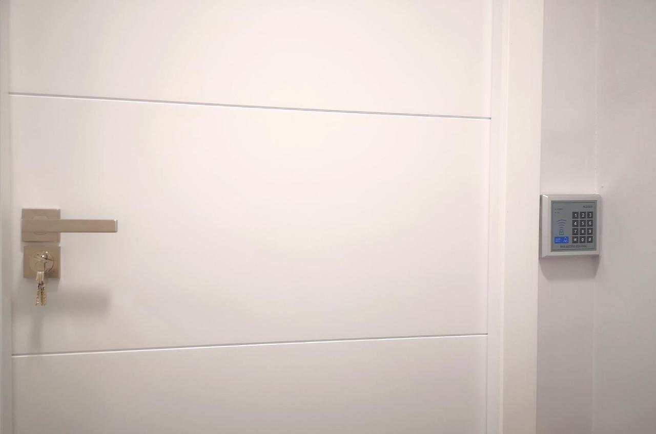 Eres Emerita "Apartamentos & Suites" メリダ エクステリア 写真
