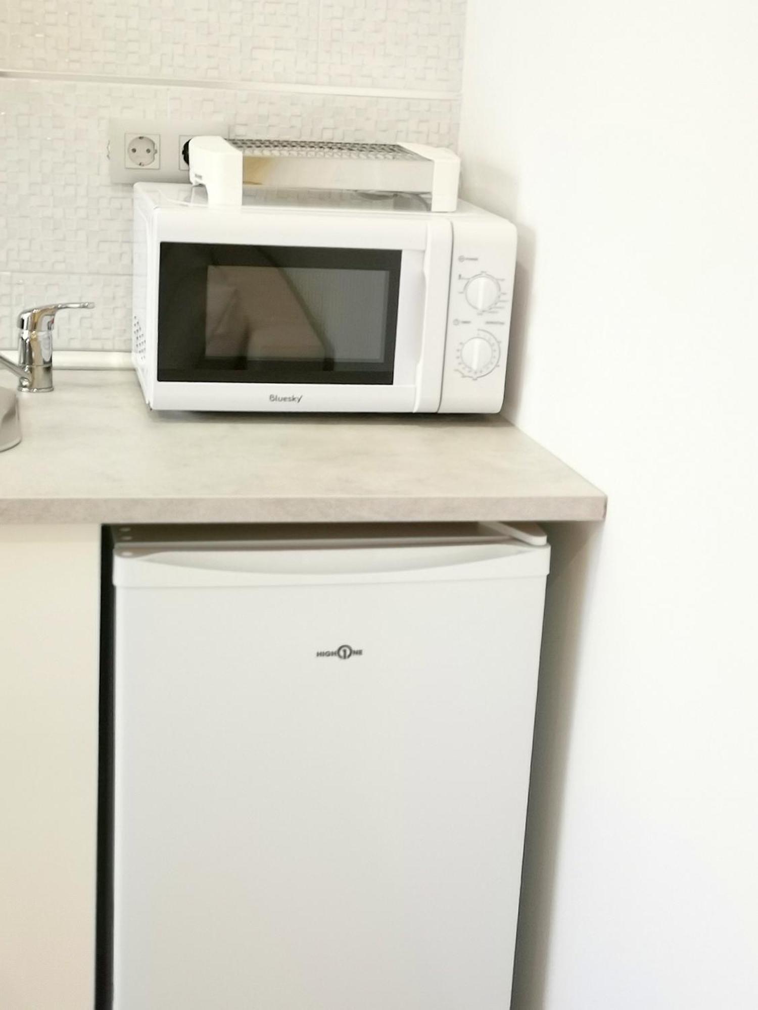 Eres Emerita "Apartamentos & Suites" メリダ エクステリア 写真